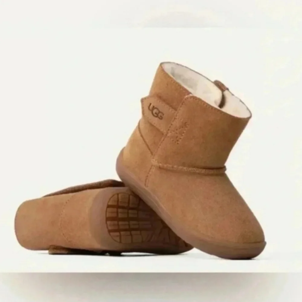UGG Kid's Keelan Water Resistant Boot.